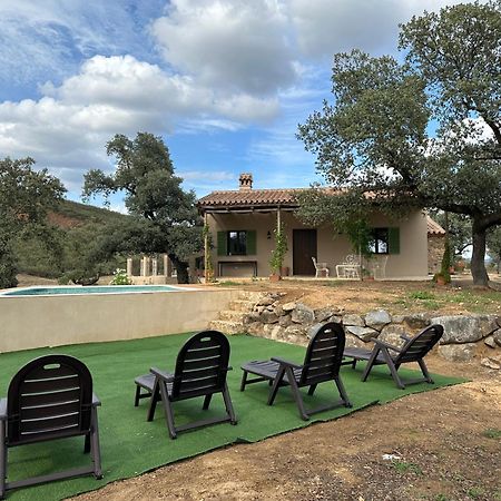 Alojamiento Rural En Aracena. Finca El Rehilete Exterior photo