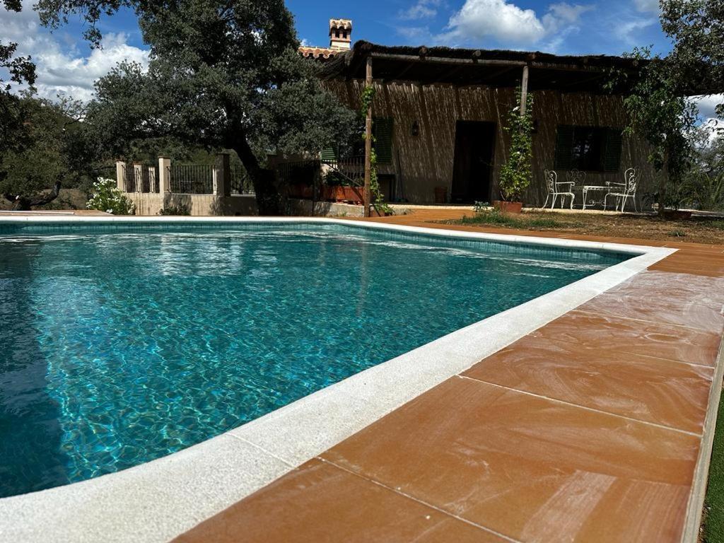 Alojamiento Rural En Aracena. Finca El Rehilete Exterior photo