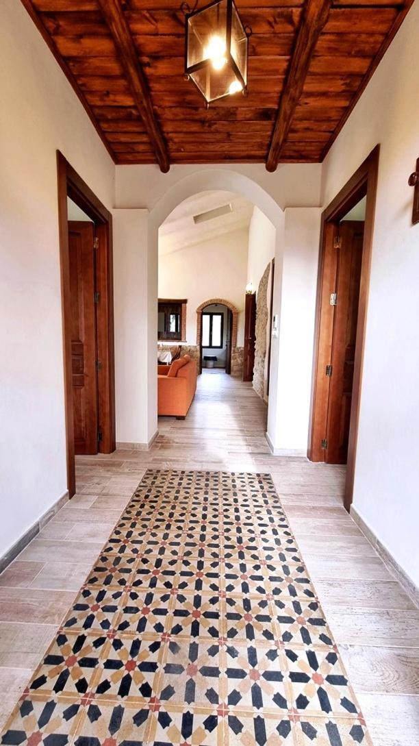 Alojamiento Rural En Aracena. Finca El Rehilete Exterior photo